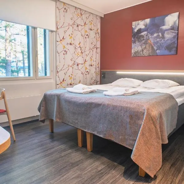 Hotel Linnasmäki，位于图尔库的酒店