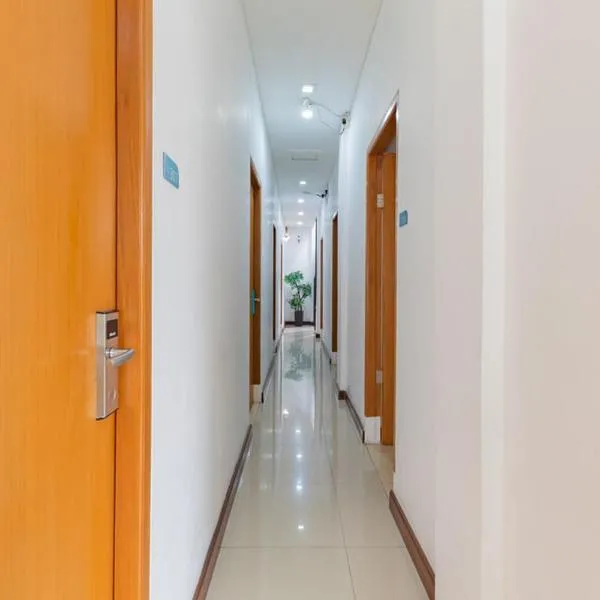 Sans Hotel Suryakencana Bogor，位于茂物的酒店