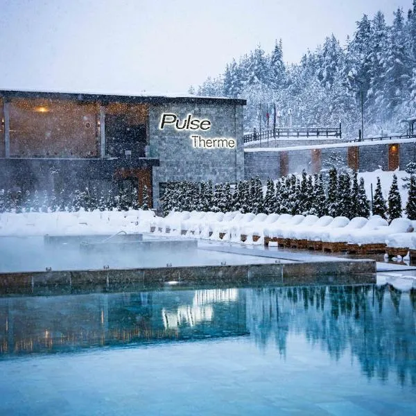 Grand Hotel Therme，位于巴尼亚的酒店