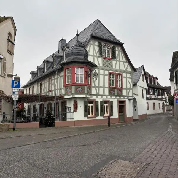 Gästehaus Grüner Baum，位于厄斯特里希-温克尔的酒店