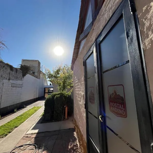 Hostal Andino，位于Eugenio Bustos的酒店