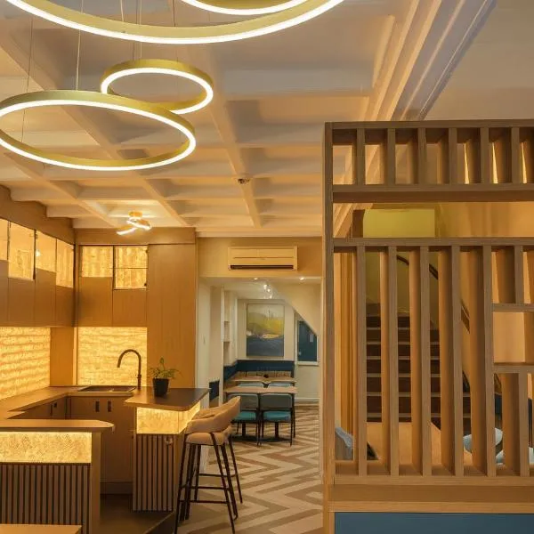 Lyo Hôtel - Centre Lyon Perrache，位于里昂的酒店