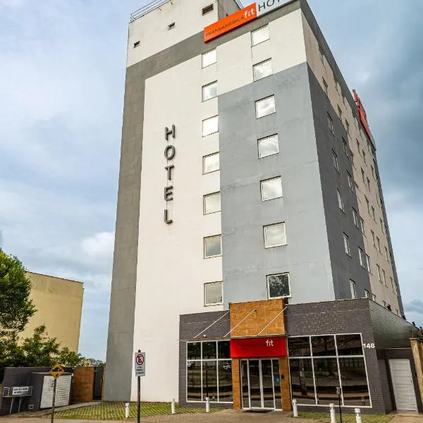 Transamerica Fit Aracruz，位于阿拉克鲁斯的酒店