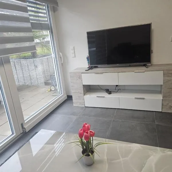 Beautiful apartment with terrace in a quiet location，位于纳戈尔德的酒店