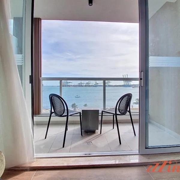 South 32 Hotel by Zzzing，位于比尔泽布贾的酒店