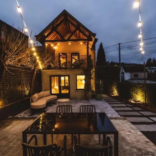 Twin Pines，位于杜柏的酒店