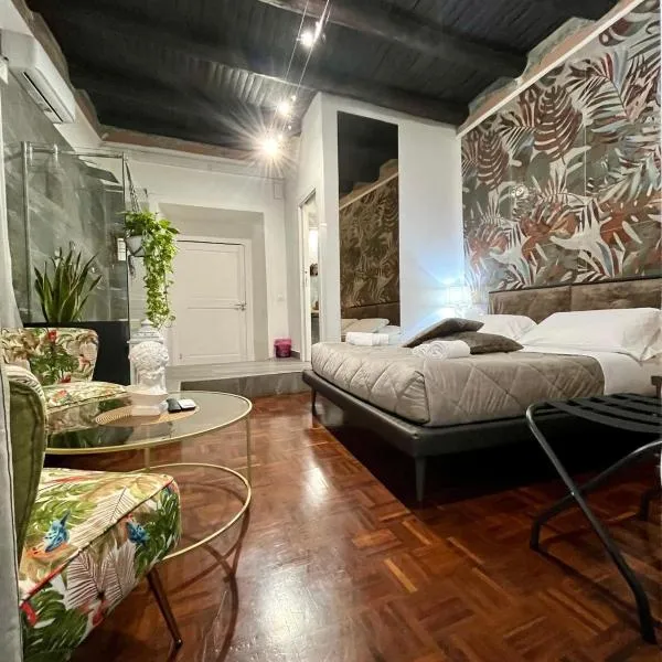 Plebiscito Suite Apartment，位于那不勒斯的酒店