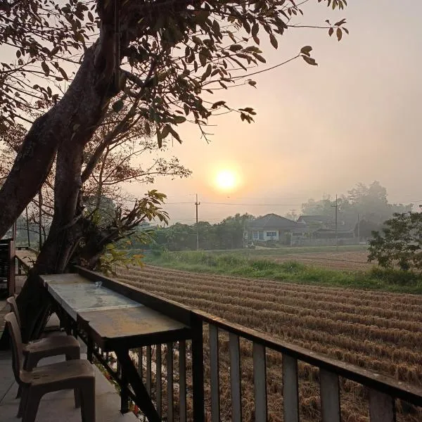 六个自然度假酒店，位于清莱的酒店