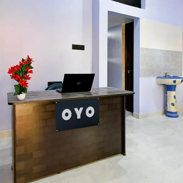 Super Hotel O MNJ Mansion，位于布巴内什瓦尔的酒店