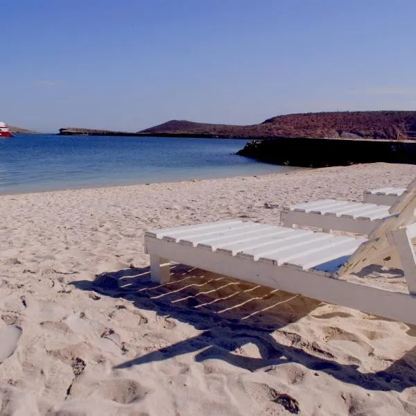 Club Cantamar Beach Hotel & Marina，位于拉巴斯的酒店