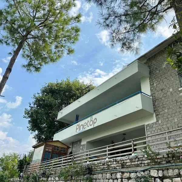 PINETOP RESORT，位于Khanpur的酒店
