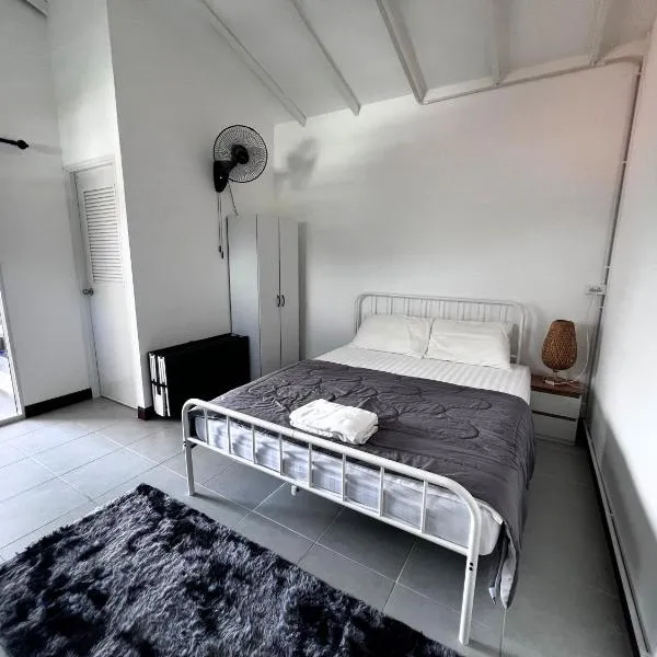 Koh Lipe Apartment，位于沙敦的酒店