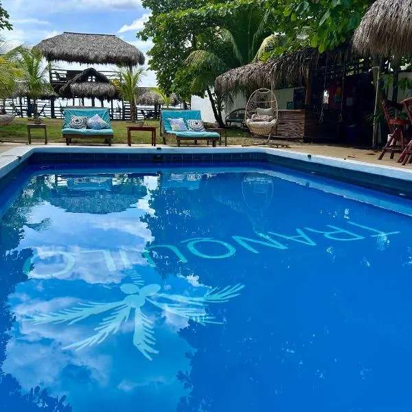 Hotel Tranquilo，位于拉斯彭尼塔斯的酒店