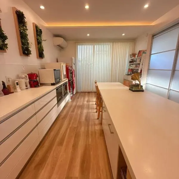 一軒家Villa後楽園，位于冈山的酒店