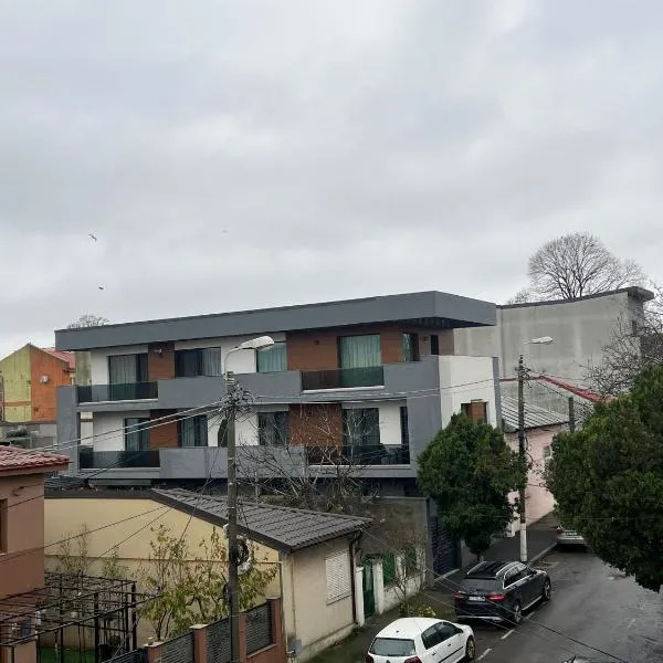 sicanT Apartments - Self Check-in，位于康斯坦察的酒店