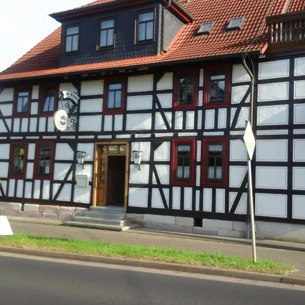 Landhotel Zur Krone，位于Sünna的酒店