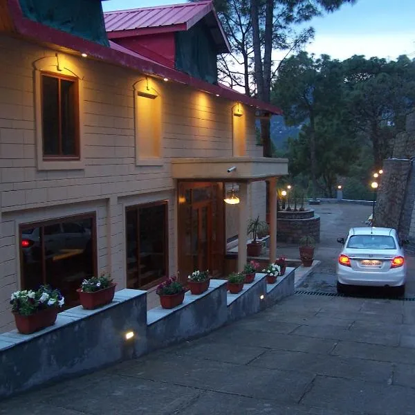 Forest Ville Hotel & Resort，位于卡绍利的酒店