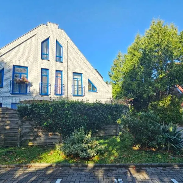 Ruhige Wohnung in Hinte mit Möbel und kostenlos Parkplatz，位于Hinte的酒店