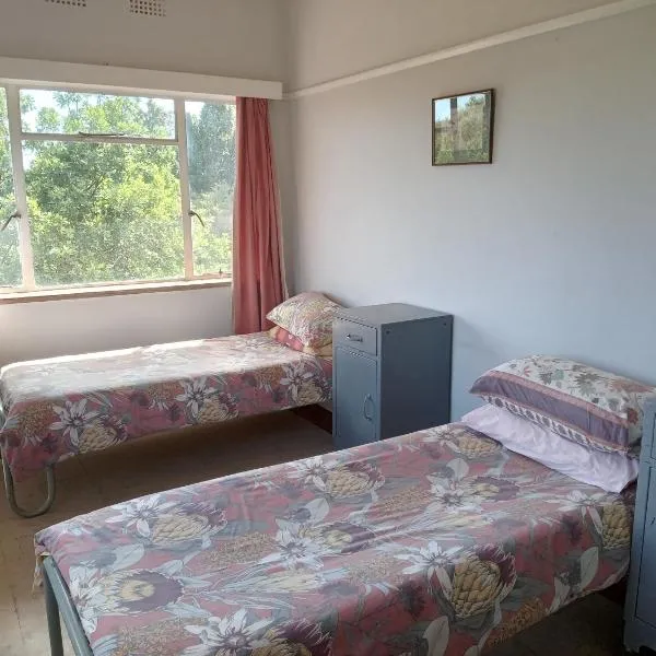 A Rustic and Reflective Nature Getaway in Greyton，位于格雷顿的酒店