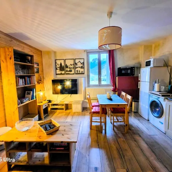 Le petit coin au bord du lac，位于杜萨尔的酒店