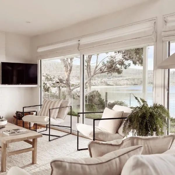 White Sands Beach House，位于白沙滩的酒店