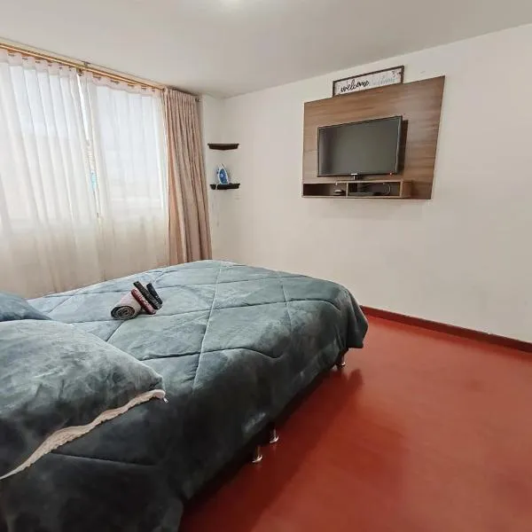 Apartaestudio céntrico y acogedor con cocina y WiFi Tunja，位于通哈的酒店