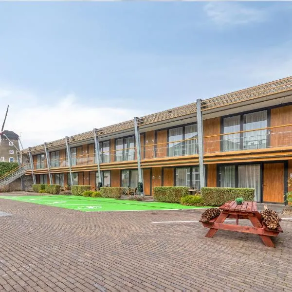 Hotel Beneden Leeuwen，位于Beneden-Leeuwen的酒店