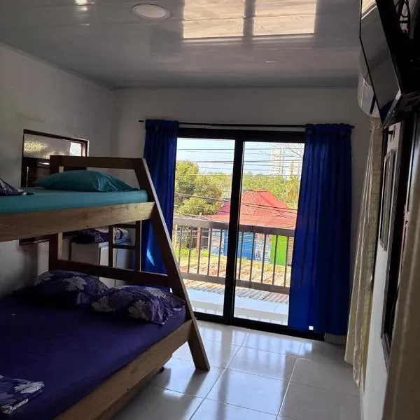 Apartaestudio Sara en Coveñas，位于Coveñitas的酒店