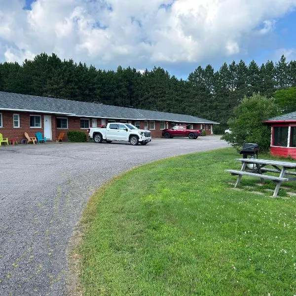 山景汽车旅馆，位于Barrys Bay的酒店