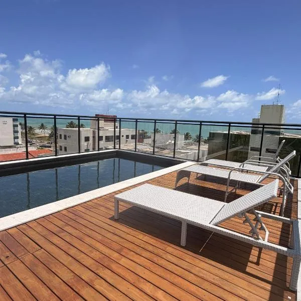 Flat Novissimo ,100M mar , praia Intermares, acomoda ate 4 pessoas，位于卡贝德卢的酒店