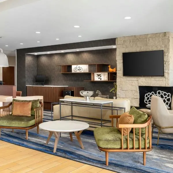 Fairfield Inn & Suites by Marriott West Monroe，位于西门罗的酒店