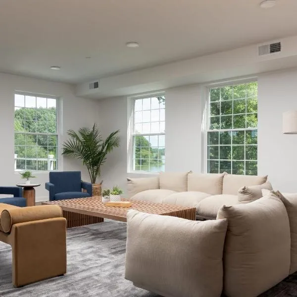 Boardwalk Hotel On Lake Anna By Kasa，位于Mineral的酒店