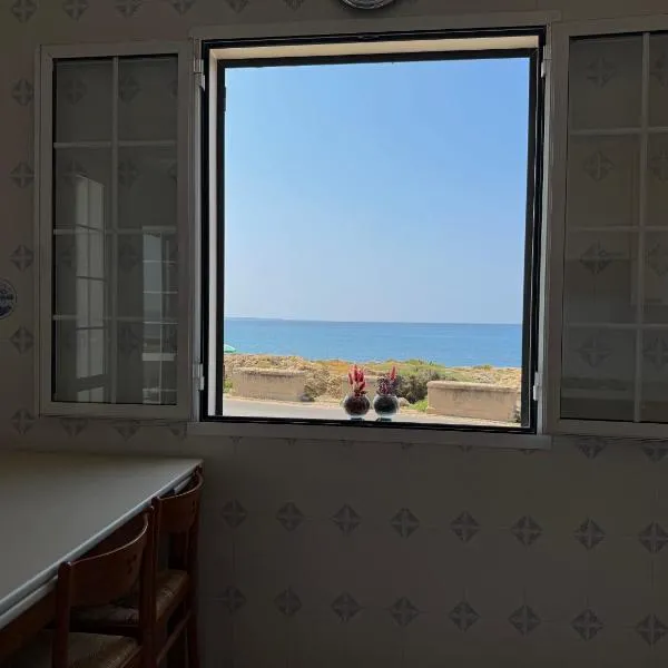 Amare - Sea Front，位于加利波利的酒店
