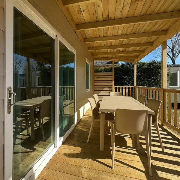 Volare Camp in Villaggio San Francesco，位于杜纳维德的酒店