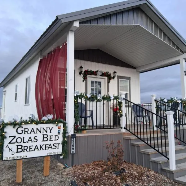 Granny Zola's Hideaway Bed & Breakfast，位于圣安东尼的酒店