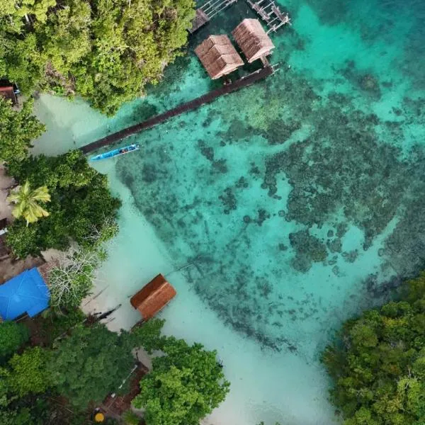 " Wobbegong Raja Ampat "，位于Yennanas Besir的酒店