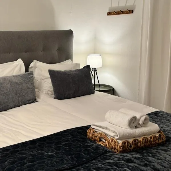 Sundsvall By M - Basement Studio，位于松兹瓦尔的酒店