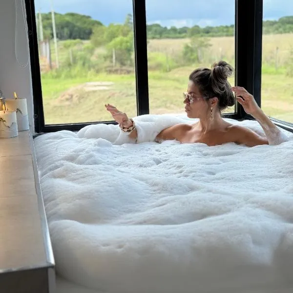 Alquimia House tu refugio en Santa Ana，位于科连特斯的酒店