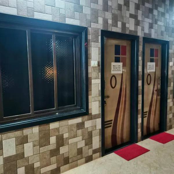 Khot Holiday Home Stay，位于马尔万的酒店