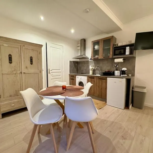 Studio cozy et fonctionnel au cœur de Mansle，位于Mansle的酒店