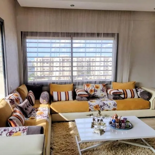 Moroccan Sunset - Charming 3BR near Airport Med 5，位于诺阿瑟的酒店