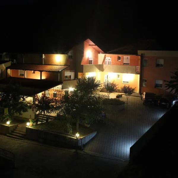Villa Olga，位于Domanovići的酒店