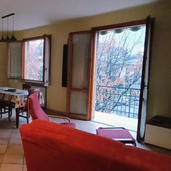 Appartamento a Castellarano Manzoni house，位于Castellarano的酒店