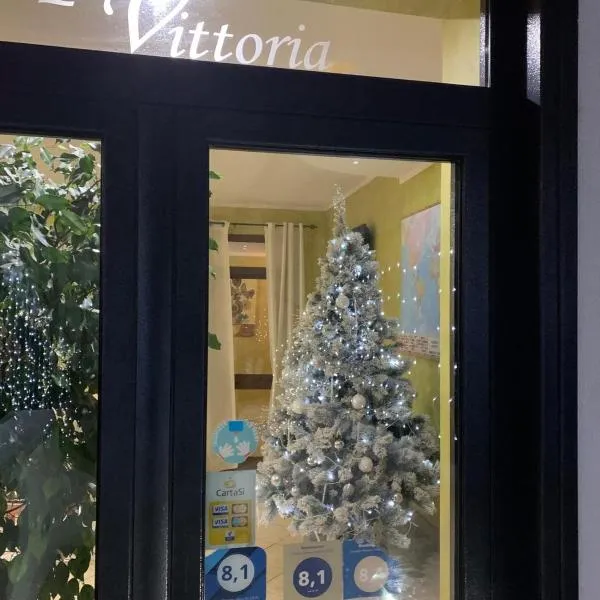 维托瑞亚酒店，位于贝内文托的酒店