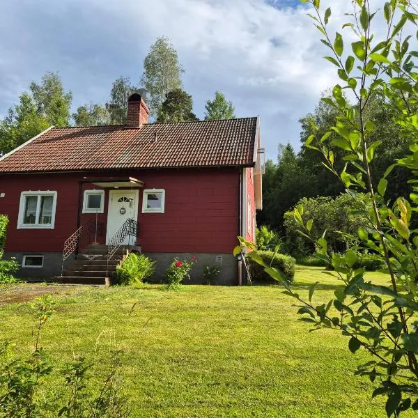 Ferienhäuschen in Ställdalen，位于Ställdalen的酒店