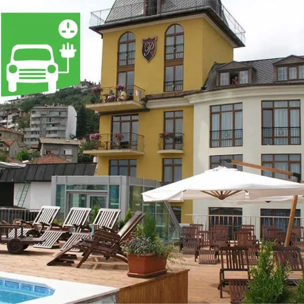 Hotel Premier - Veliko Tarnovo City Center, Panorama View，位于大特尔诺沃的酒店