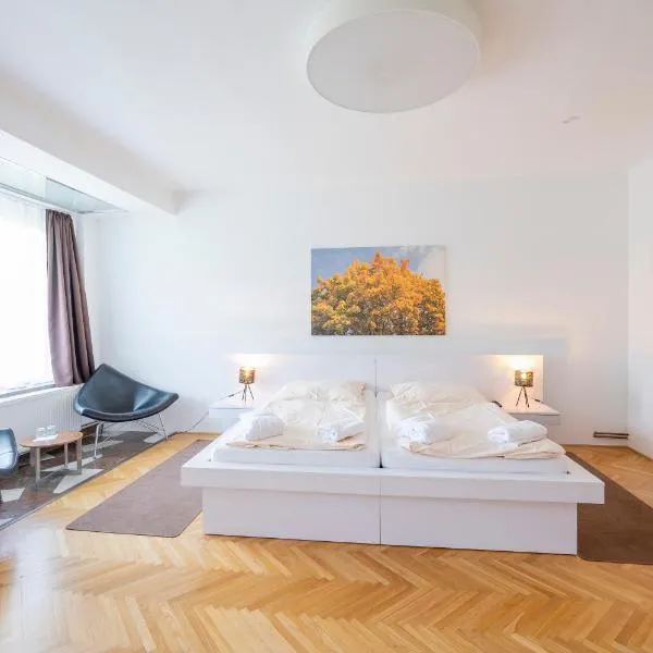 Wellness Hotel Orlík，位于Kozárovice的酒店