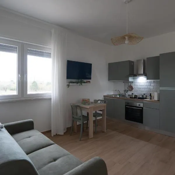 Casa di Viola - Ortensia，位于拉蒂纳的酒店