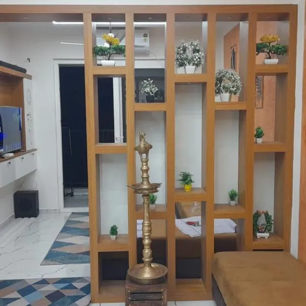 Gurunandanam-Fully furnished Deluxe Apartment East Nada Guruvayur，位于古鲁瓦尤尔的酒店