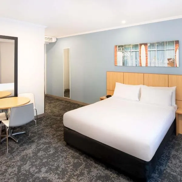 Mercure Sydney Manly Warringah，位于悉尼的酒店